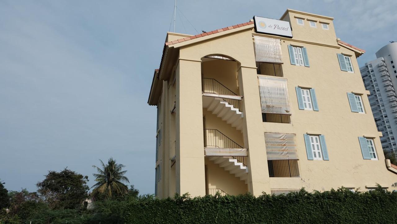 De Pastel Hua Hin Hotel Bagian luar foto