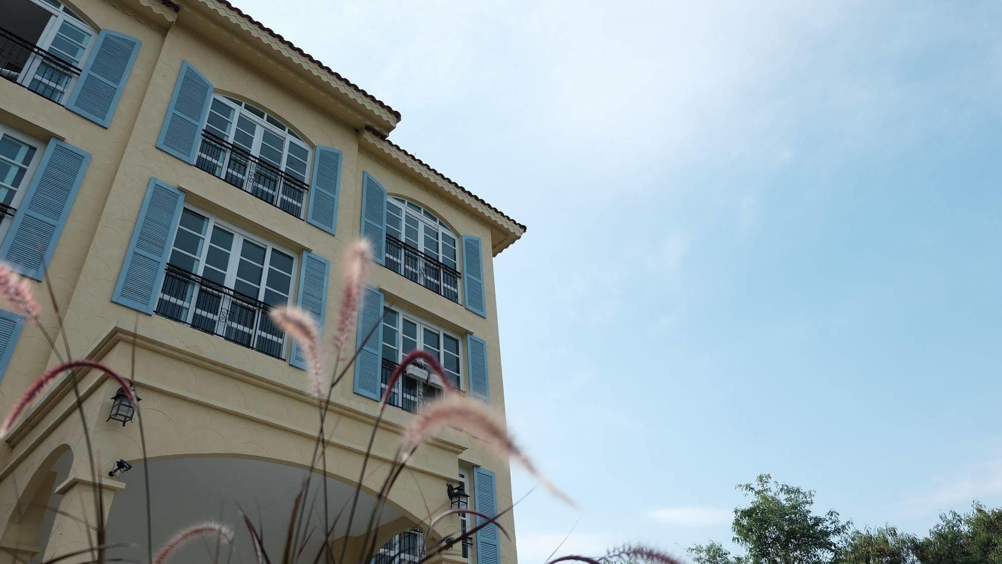 De Pastel Hua Hin Hotel Bagian luar foto
